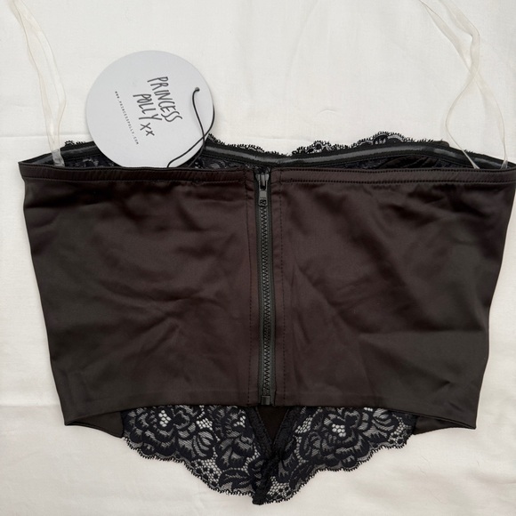 **NWT**PRINCESS POLLY Harto Lace Strapless Corset Top Black SIZE 4 - Picture 6 of 8